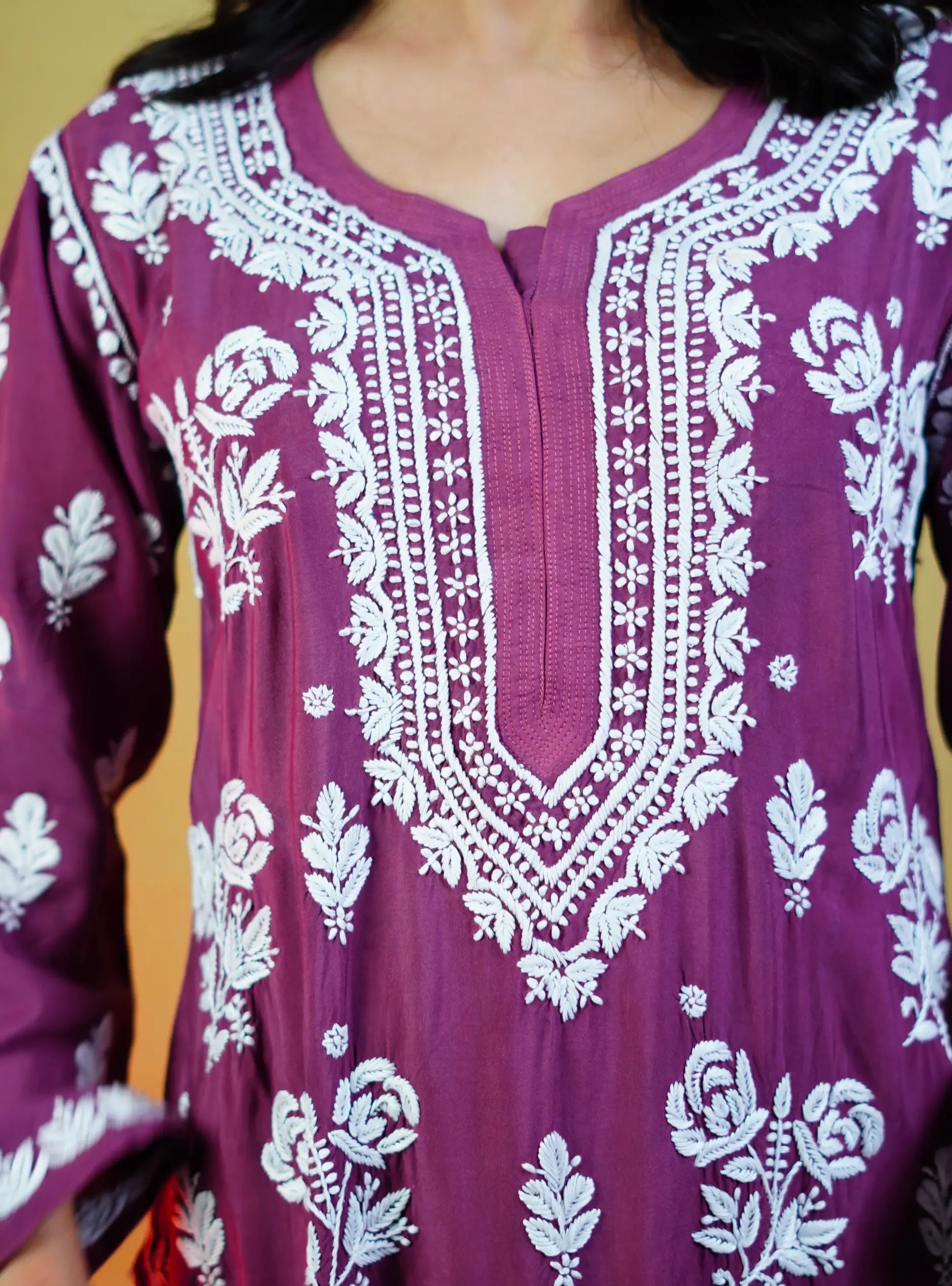 Kohinoor Muslin Chikankari Straight Fit Kurta