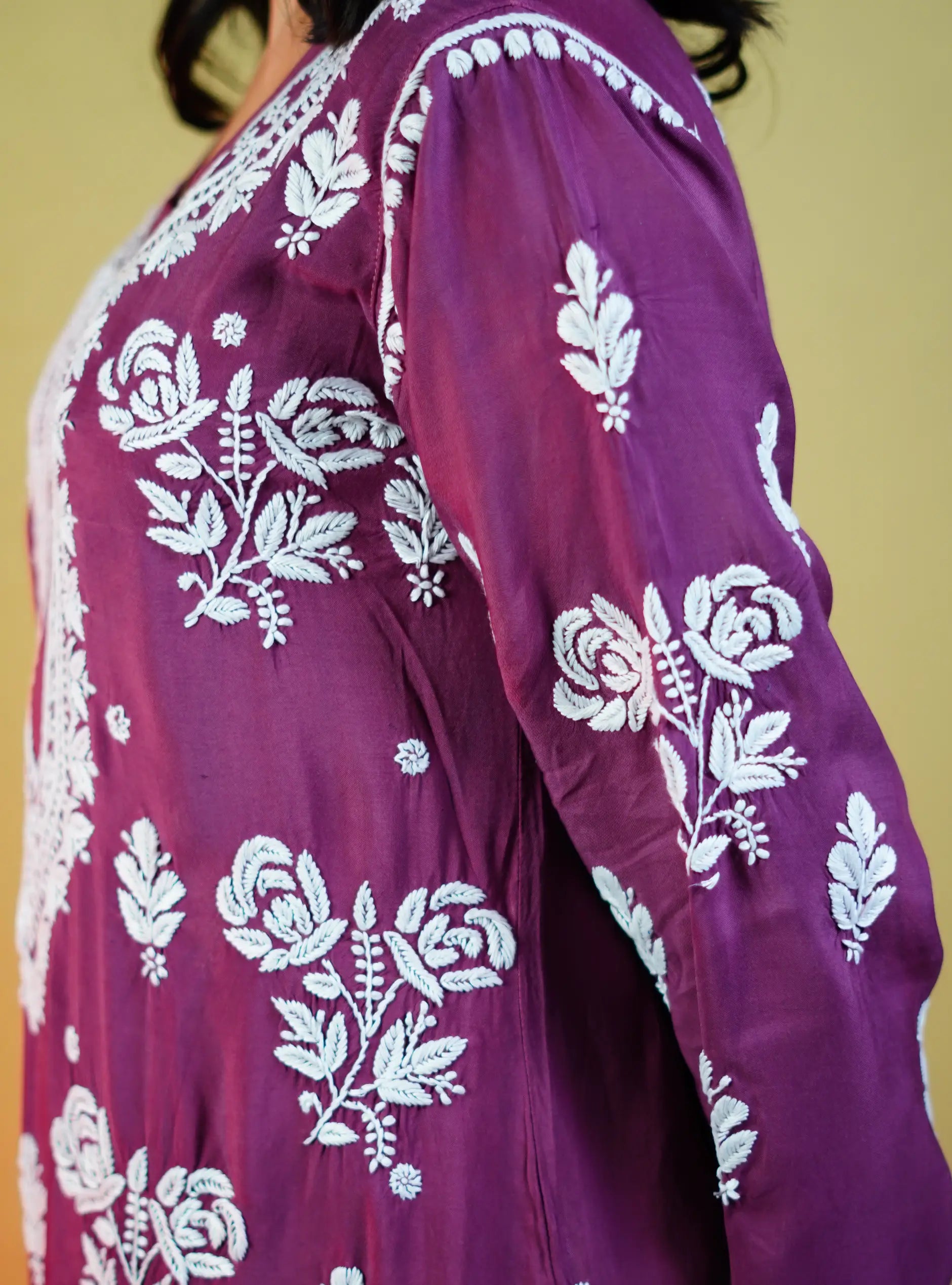Kohinoor Muslin Chikankari Straight Fit Kurta